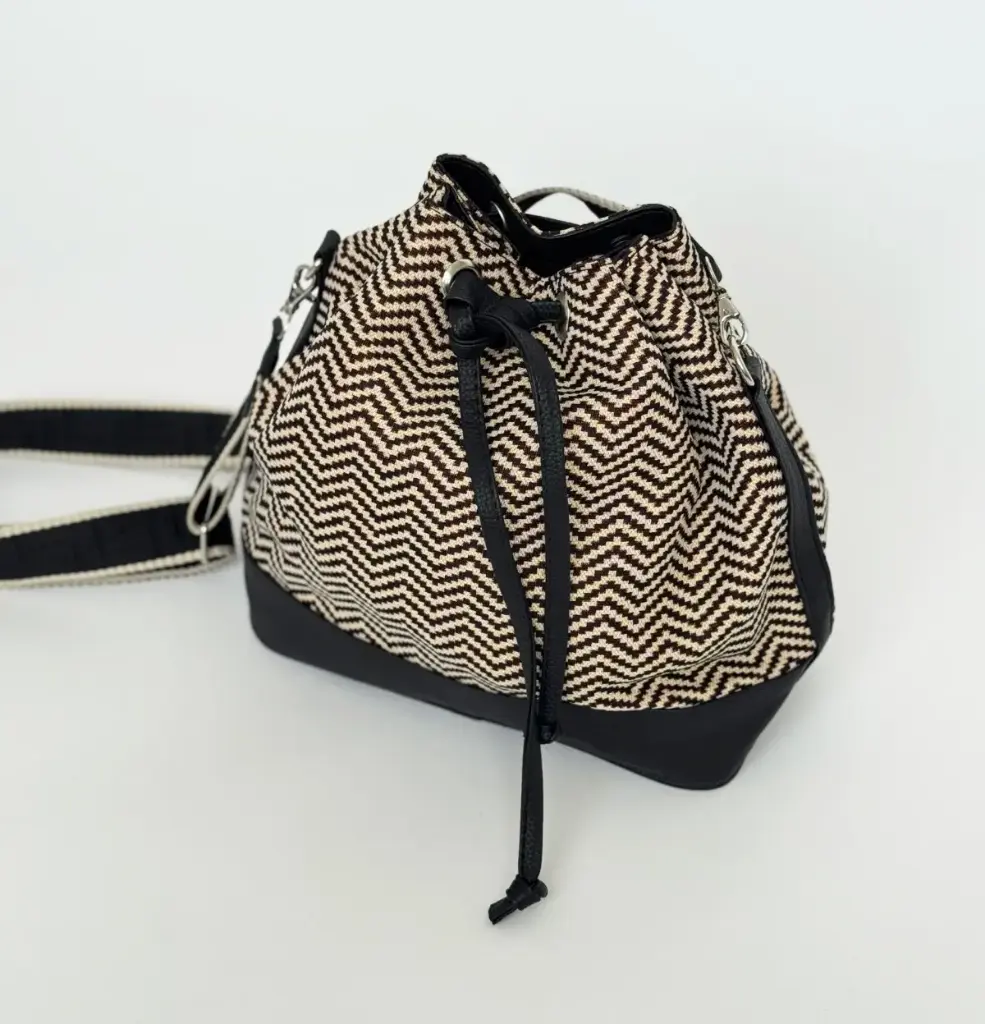 TULA GRANDE PIEZAS CORREAS