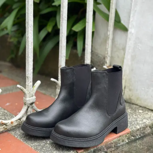 Bota Media Caña Resortes